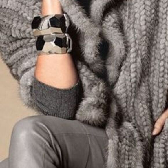 Halston Heritage Gray Rex Rabbit Convertible Knit Stole Wrap Scarf - Picture 6 of 8